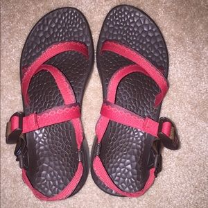 Women's chacos