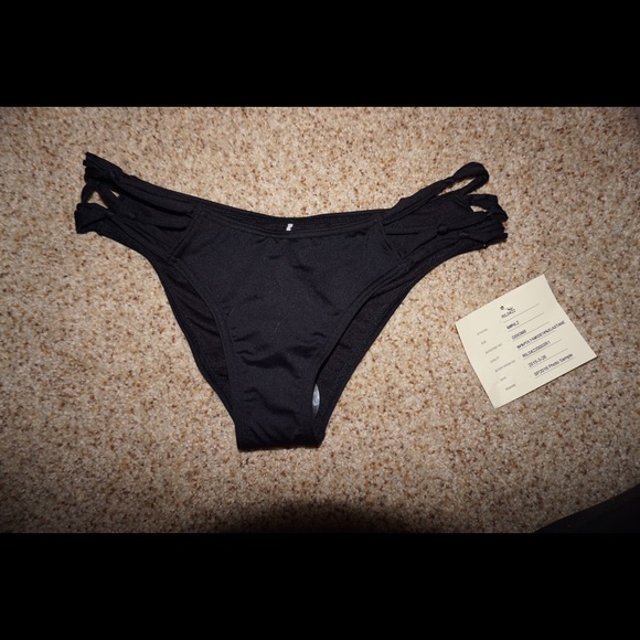 Bikini bottoms