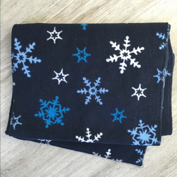 Snowflake Blue Fleece Scarf