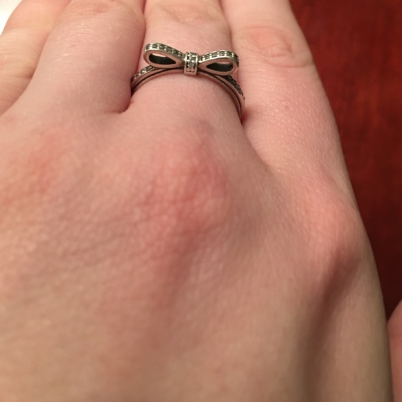pandora bow ring silver