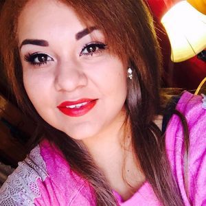 Meet your Posher, Perla