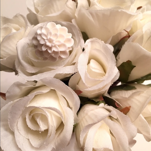 White Flower Ring