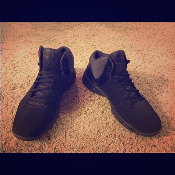 Nike sneakers - Picture 1 of 3