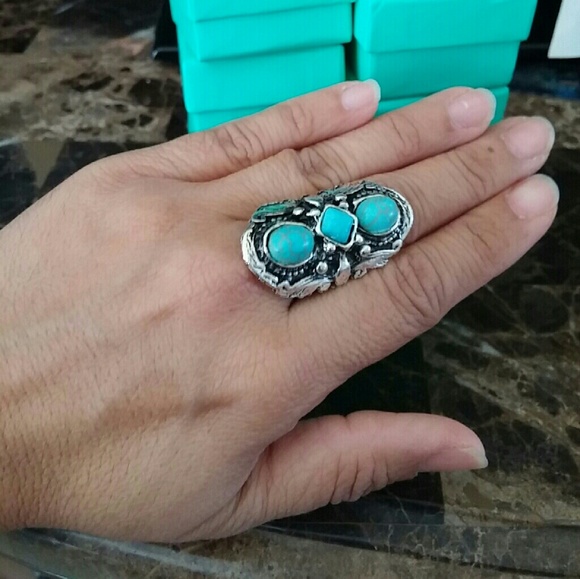 Statement Ring