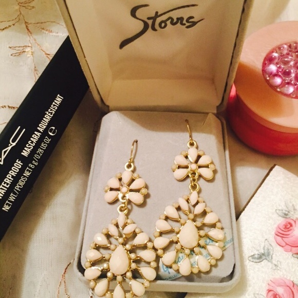 Storrs Jewelry - Dangle Beige Drop Chandelier Earrings
