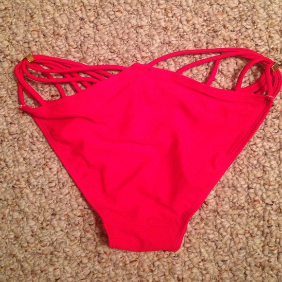 🚫SOLD🚫 - Picture 2 of 4