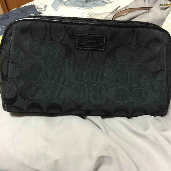 Coach make up case