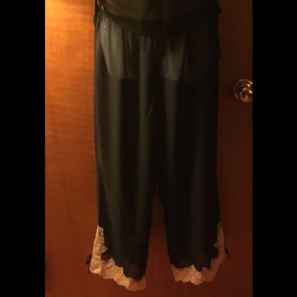 Pajama Set - image 2