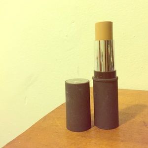 Becca Stick Foundation in Tahini