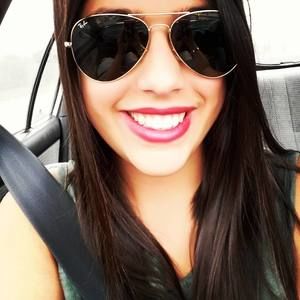 Meet your Posher, Francesca