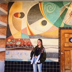 Meet your Posher, Cailin