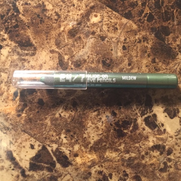 Urban Decay 24/7 eye pencil in color Mildew