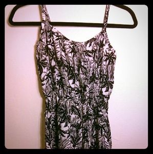 Black and Whire Floral Pattern Maxi Dress