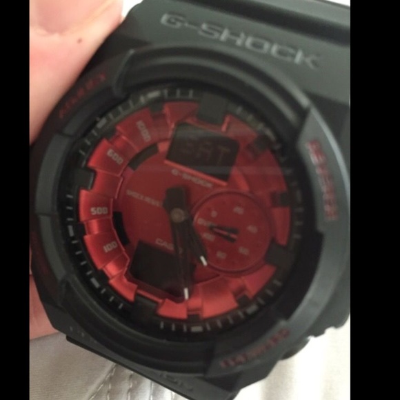 Men's G Shock Watch - Picture 2 of 3