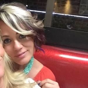 Meet your Posher, Sherry