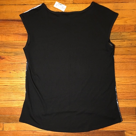 TRADED in BUNDLE Hi-Low Galaxy w/Saturn Top (NWT) - Picture 2 of 4