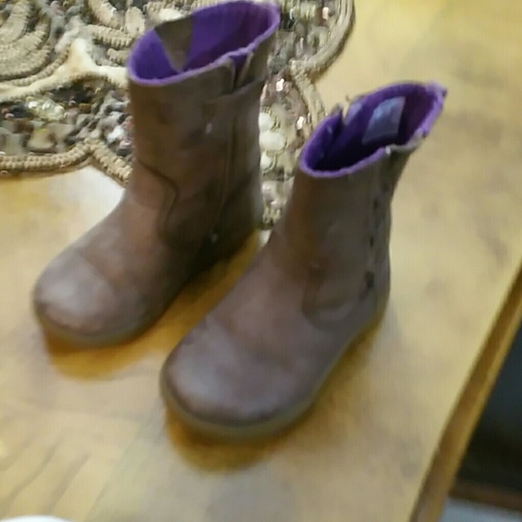 Good shape both for $30 - Picture 3 of 3