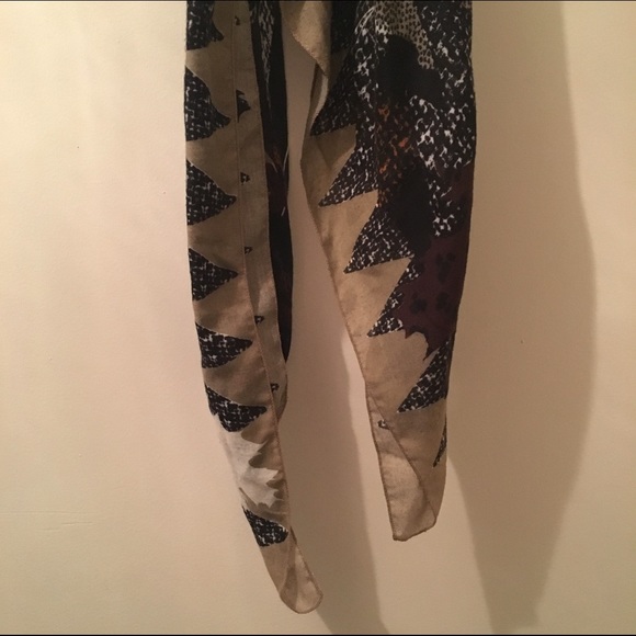 H&M cute and warm scarf - Picture 3 of 3