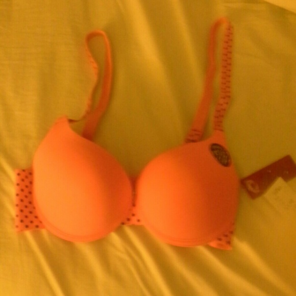 Bella intimates power push up bra. - Picture 1 of 1