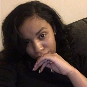 Meet your Posher, Kimberly