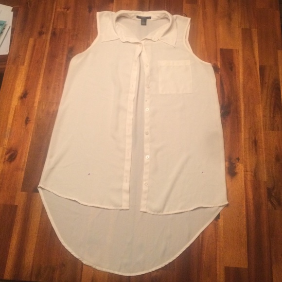 Small, white, thin, button down sleeveless blouse - Picture 1 of 1