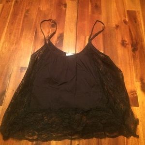 XS thin lace black cropped cami