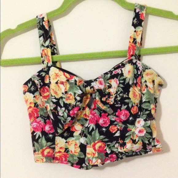Floral bow crop top