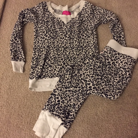 Victoria S Secret Intimates Sleepwear Black And White Thermal Leopard Print Pajama Set Poshmark