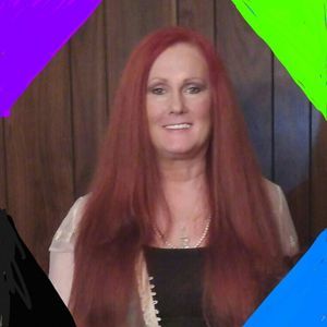 Meet your Posher, Desiree'