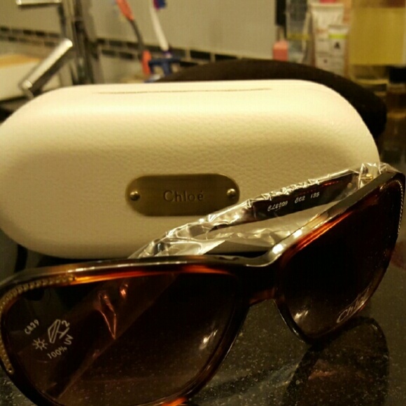 Sunglasses - Picture 3 of 3