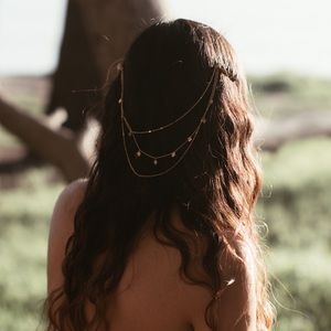 Kitsch gold hair chain