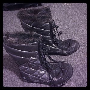 Columbia Snow Boots USED ONCE