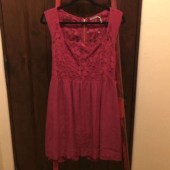 Urban Outfitters adorable maroon lace dress