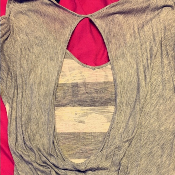 Shirt - Picture 3 of 4