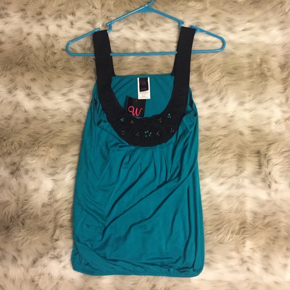 Blue tank - Picture 1 of 1