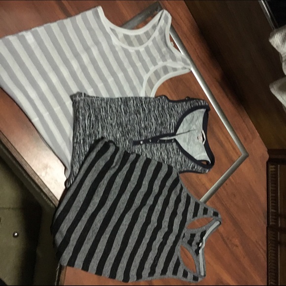 The Toria secret tank tops