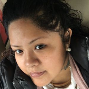 Meet your Posher, Mari