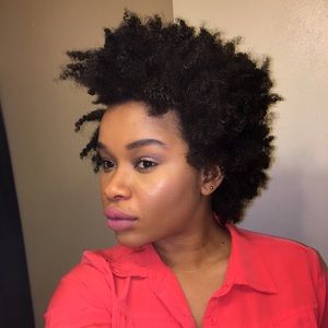 Meet your Posher, Ebere