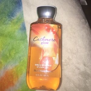 Bath and body work lotion and shower gel