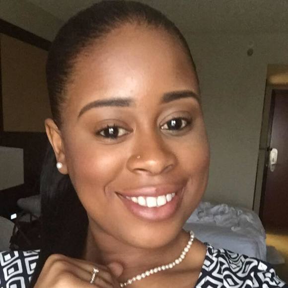 Meet your Posher, Shakida