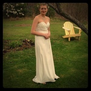 Angelina Joile Dress! (White)