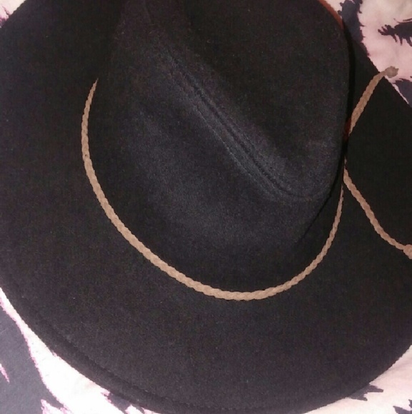 Charlotte russe wide brim hat - Picture 2 of 2