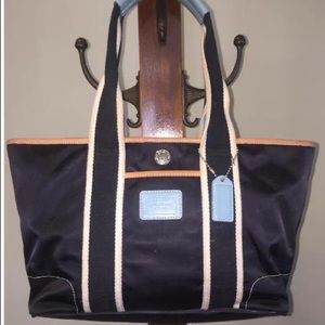 ❗️SOLD❗️Coach Nylon Tote