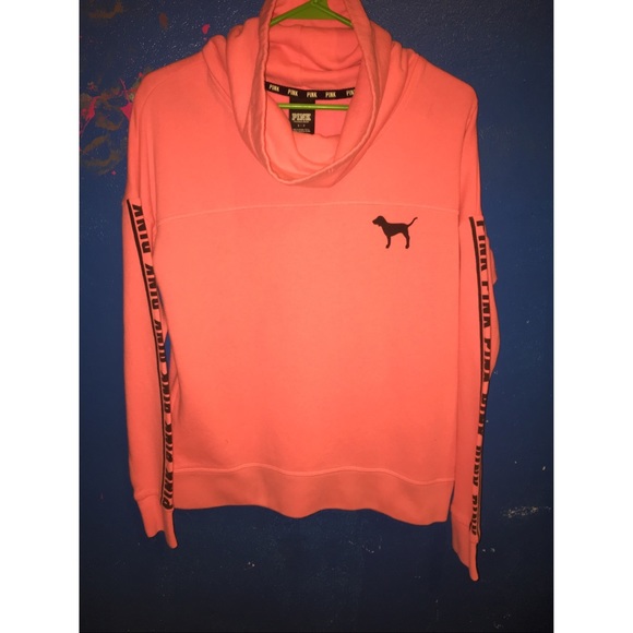 VS Pink TRADING