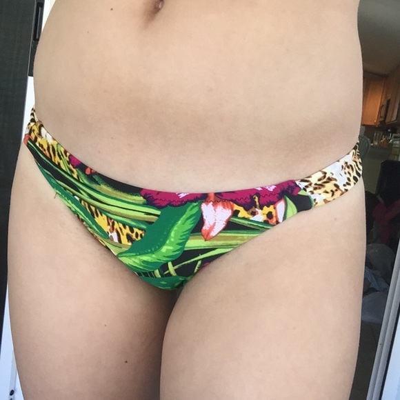 Victoria's Secret bottoms