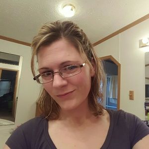 Meet your Posher, Liz