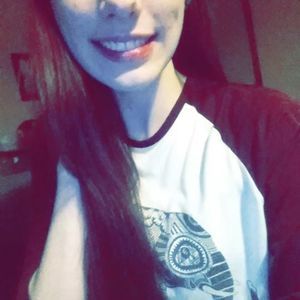 Meet your Posher, Justine