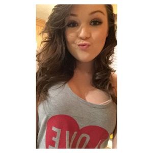 Meet your Posher, Kelsey