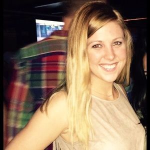 Meet your Posher, Lauryn