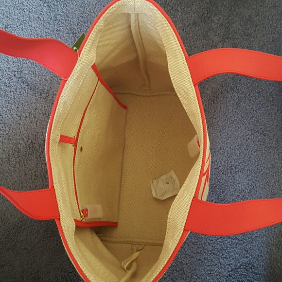 Kate Spade Heritage NY Tote - Picture 4 of 4